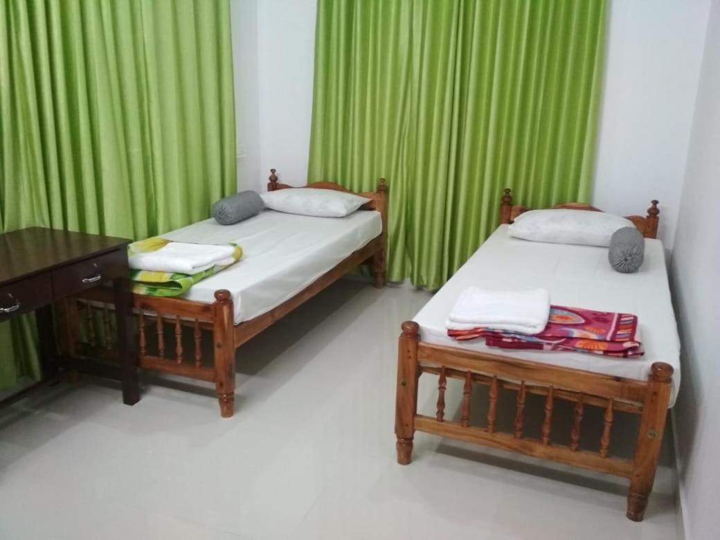 Palm Bay Beach Residency Hotel Varkala Buitenkant foto