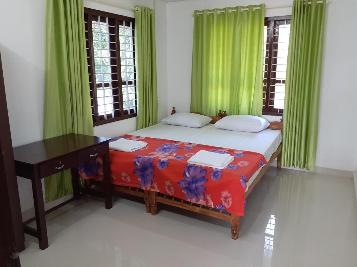 Palm Bay Beach Residency Hotel Varkala Buitenkant foto